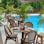Orient Bay Palm Court Residence 4 Stars