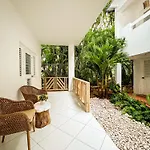 El Mosquito Boutique Hotel Playa Bonita