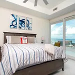 Lighthouse Point Residences