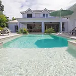Villa Saint Vincent By Habitation Saint Charles