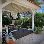 Mila\'S Authentic Family Getaway Aruba
