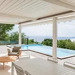 Villa Tifeuilles