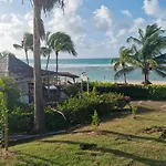 Magnifique Appartement Avec Terrasse Coco Beach