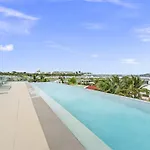 Beacon Hill Hideaway Luxury Condo In Simpson Bay