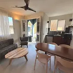 Courbaril Hotel