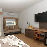 Carayou Hotel & Spa