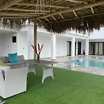Apartamento Entre Playas 2 Con Piscina