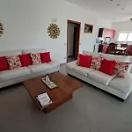 A Quiet Retreat In Paradise - 2 Bedroom 2 Pools, Wifi, Ac, Private Hot Tub