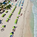 Esmeralda Resort