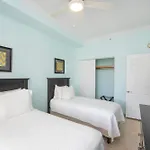 South Bay Beach Club 30 - 3 Bedroom 2 Bathroom Unit