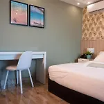 Mangalafuangala M Suite 201