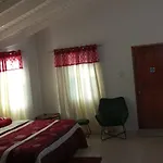 J Ochi Aparthotel