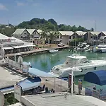 Joli Studio Vue Sur Mer