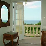 Dos Angeles Del Mar Bed And Breakfast