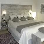 Seafacing Villas Apartments Rentals