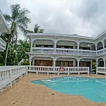 Pure Oasis Resort