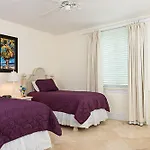 Grandview On Grace Bay