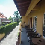 Moonrisevillas