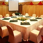 Rovanel\'S Resort And Conference Centre