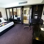 Savoy Hotel Boutique