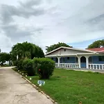 Golden Sands Guest House