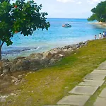 Coral Lane Beach Apartments