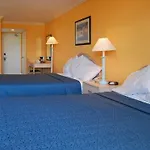 Holiday Inn Express & Suites Nassau