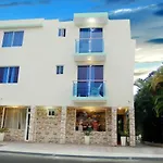 Allwood Apartments