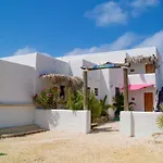 Chogogo Apartments