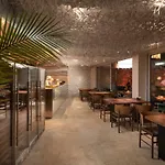Tropicana Suites Deluxe Beach Club & Pool