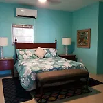 Villa Indigo Sunny 1Br Apartment In Private Gated Estate