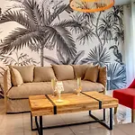 Hotel Pelican