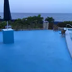 Blue Sky Villa