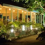Oualie Beach Resort