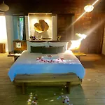 Casa Bonita Tropical Lodge & Spa