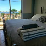 Wave View Village - Beach Front - Luxury Spot