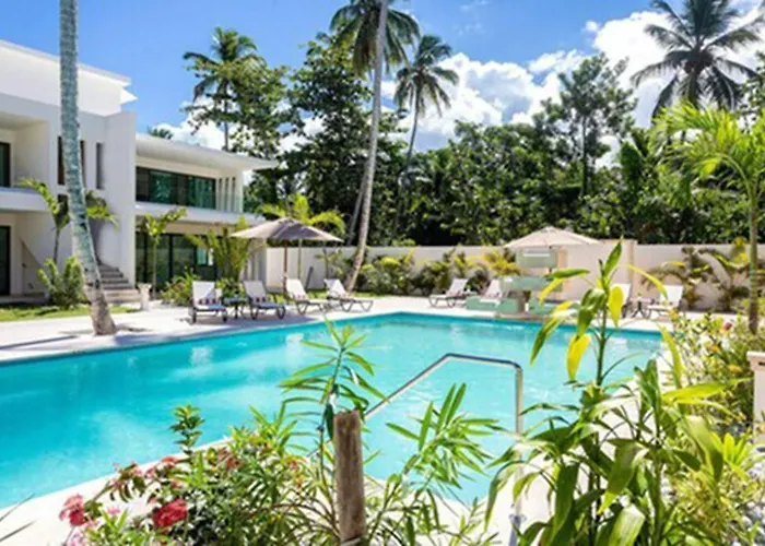 Louisa Apartamentos
