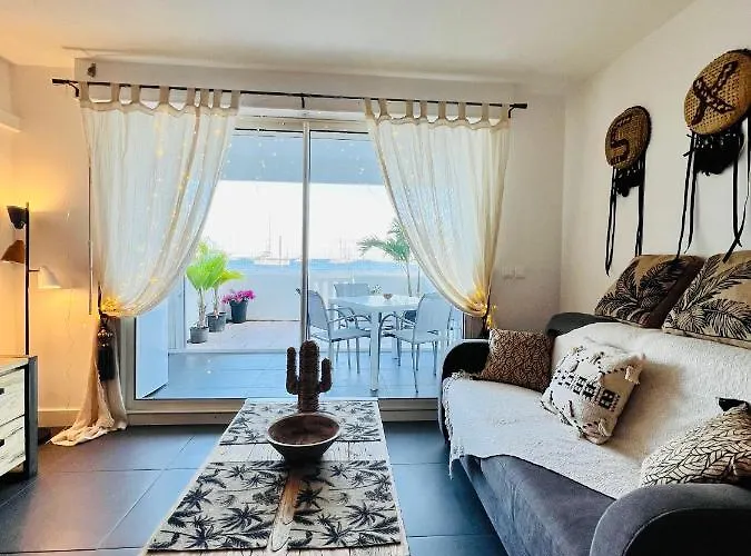 Studio Pirate Of The Caribbean Sea View