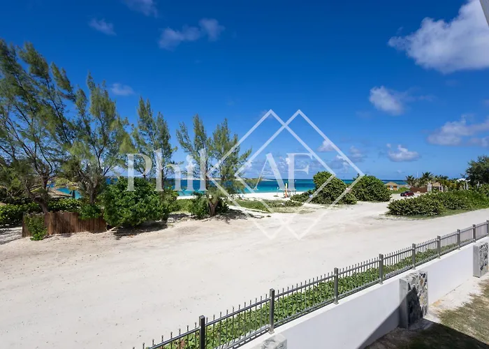 5 Bed-Rooms Beach-Front Duplex Of 189 M2 At Orient Beach