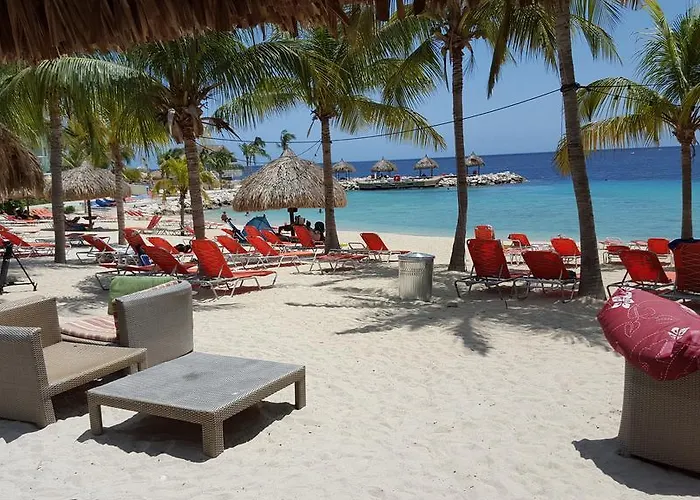 Beach Apartments Villa , Blue Bay