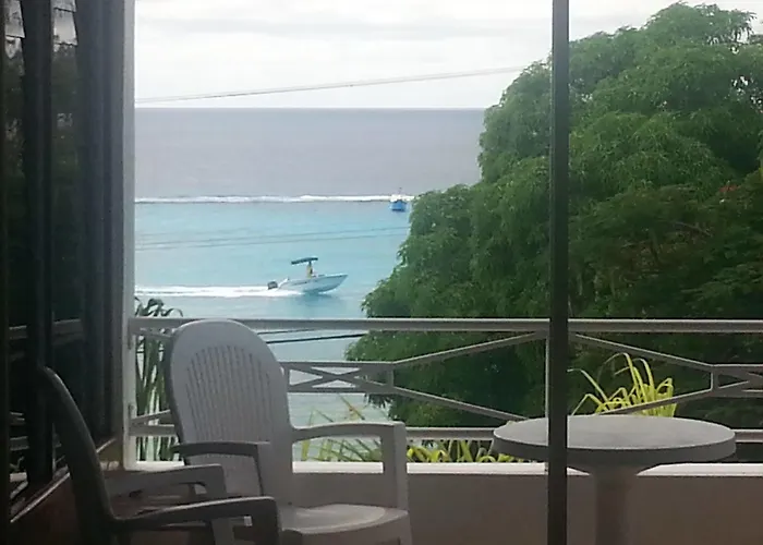 Coral Lane Beach Apartments
