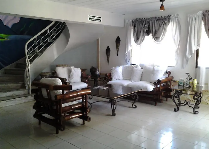 Green House Hotel