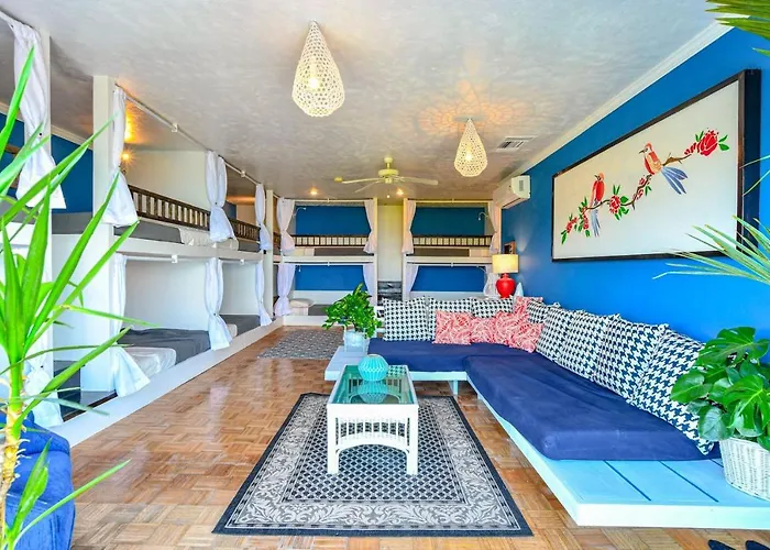 Viking Hill Oceanfront Hostel & Resort