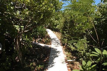 Virgin Islands Hotel 2*