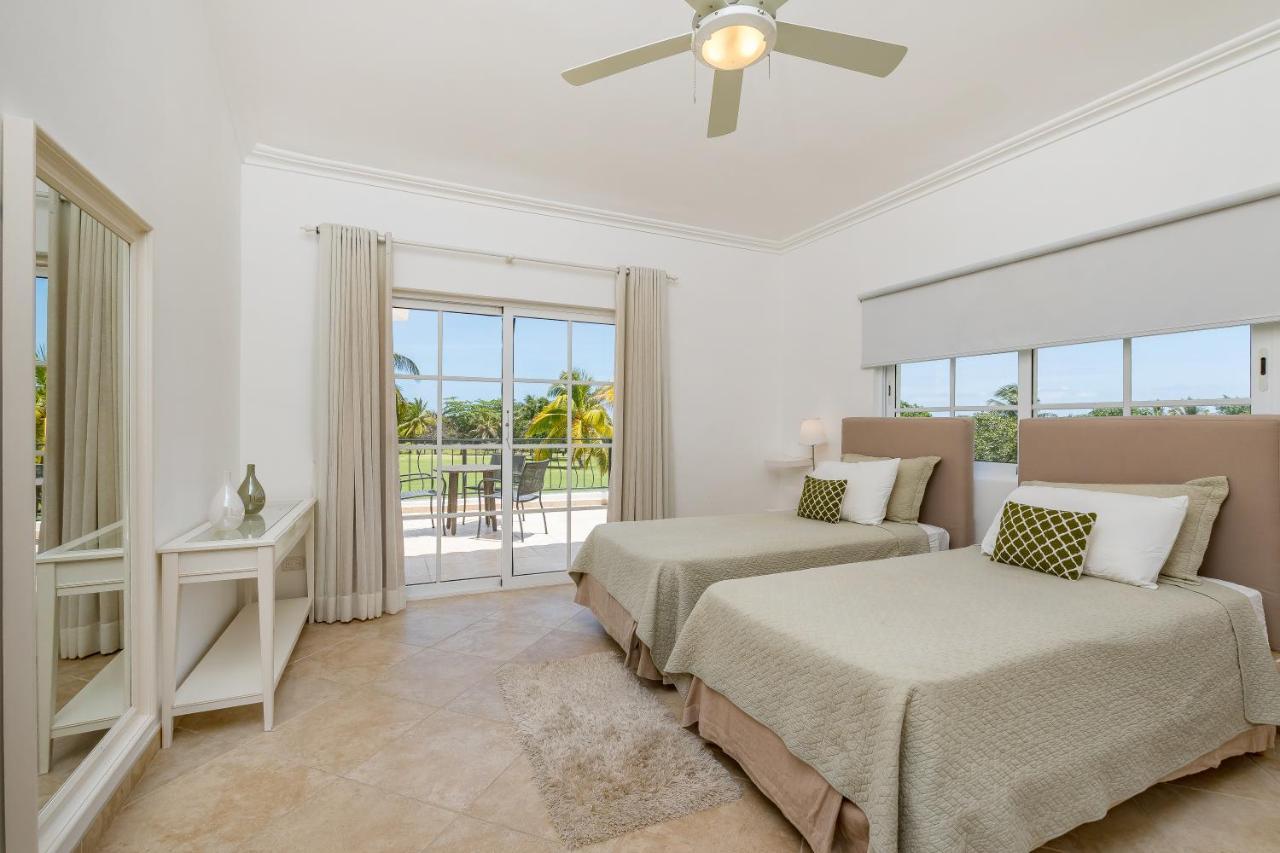 Luxury & Modern With Pool At Cocotal Golf & Country Club Villa *