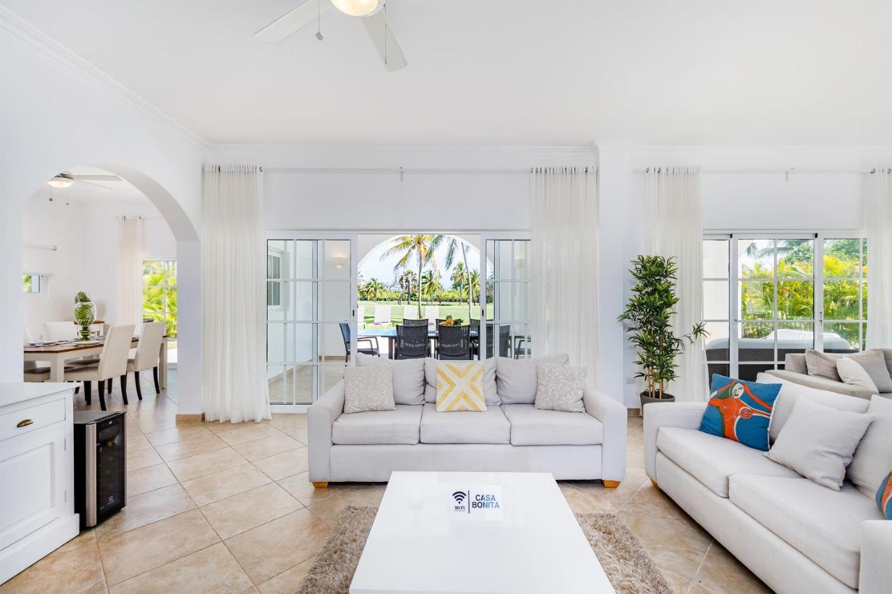 Villa Luxury & Modern With Pool At Cocotal Golf & Country Club *