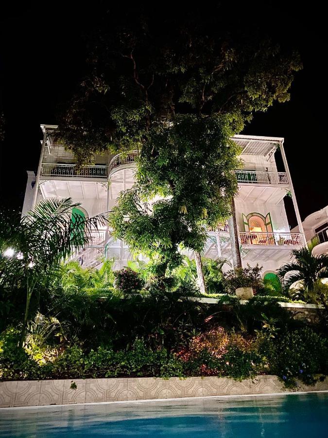 Hotel Manoir Adriana Jacmel