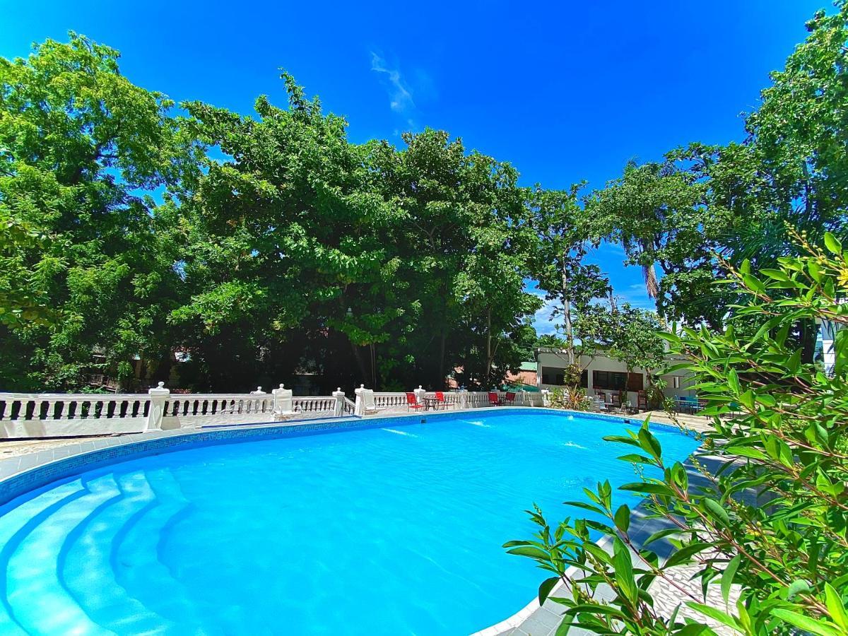 Manoir Adriana Hotel 3*