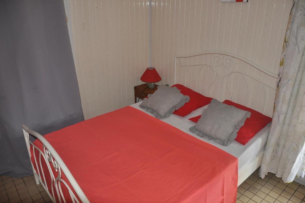 Holiday home Les D'arly Bouillante