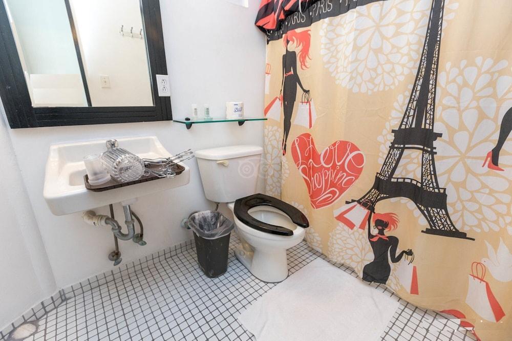 Casa Condado & Residences Hotel
